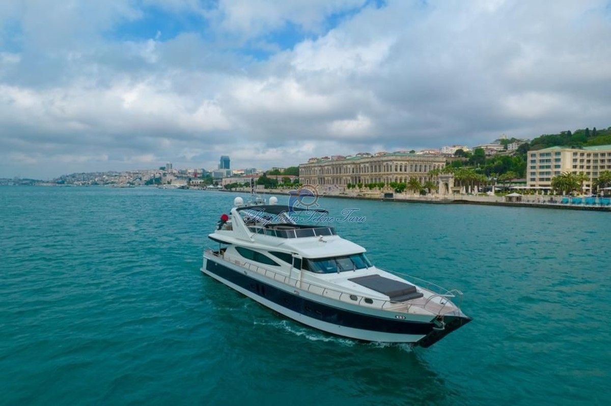 Bosphorus Yat 12